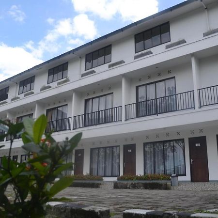 Puncak Village Hotel&Kampung Main Anak Gadok Bagian luar foto